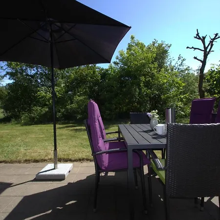 Ferieby - Torpet 25 Otel 3*